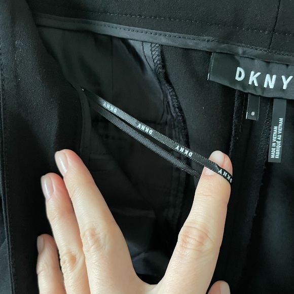 DKNY Essex Slim-Leg Pants - Picture 8 of 11